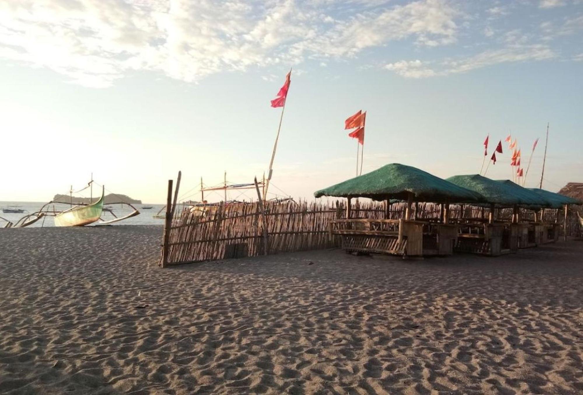 Reddoorz Hostel At Megans Paradisio Beach Resort San Antonio  Εξωτερικό φωτογραφία